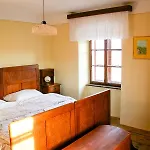 A Lovely House In Valley Vipava