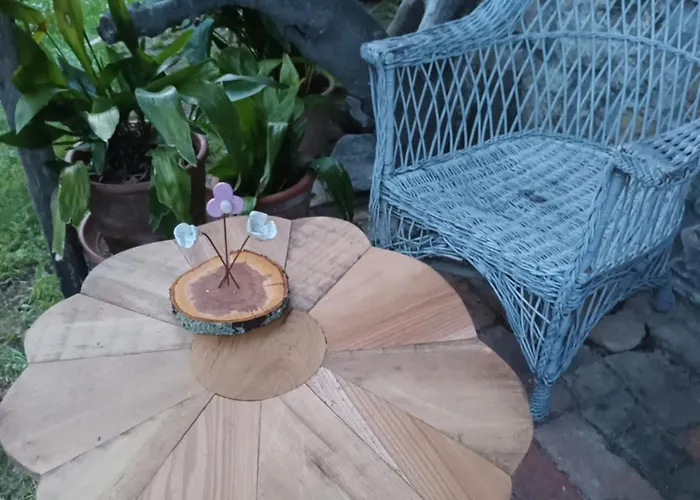 A Lovely House In Valley Vipava